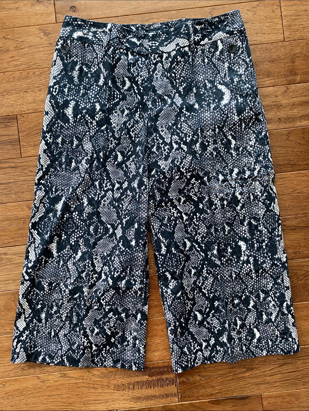 INC Snake Print Wide Leg Cropped Pants - Black & White
